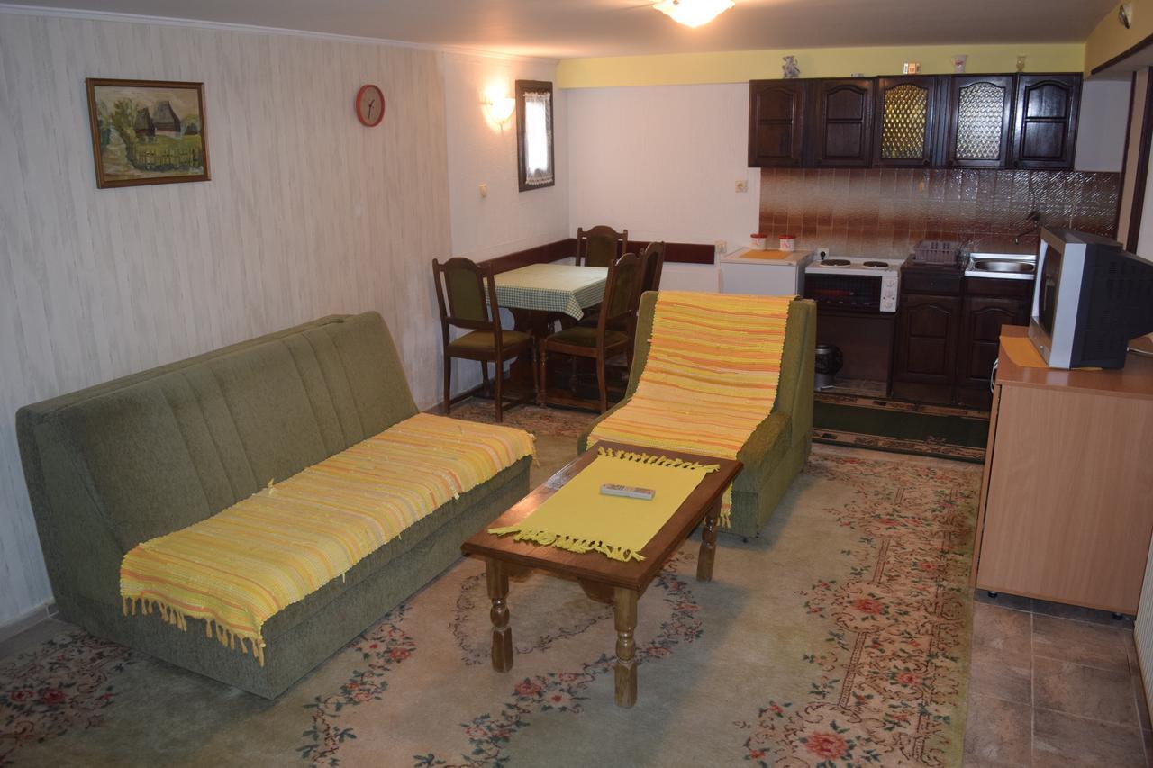 Bozovic Mv Apartments Zlatibor Bagian luar foto